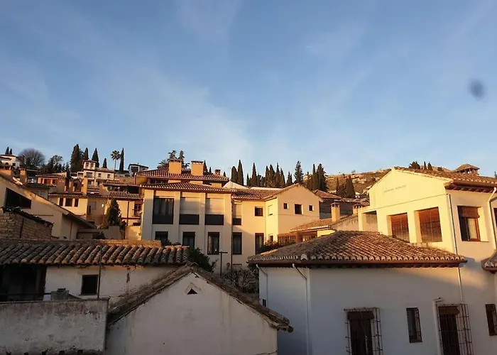Casita a la luz de la Alhambra II